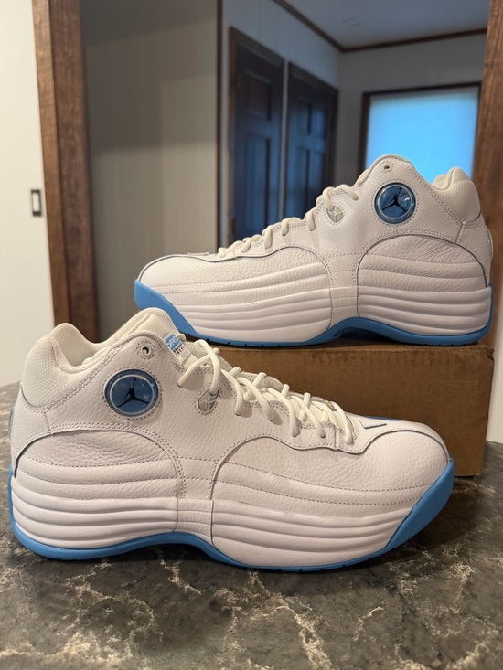 Jordan Other - NEW Air Jordan Jumpman Team 1 (White University Blue) FV3928-101